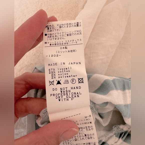 Gently Used Vintage Mary Quant Blouse, Size Medium - Picture 10 of 15